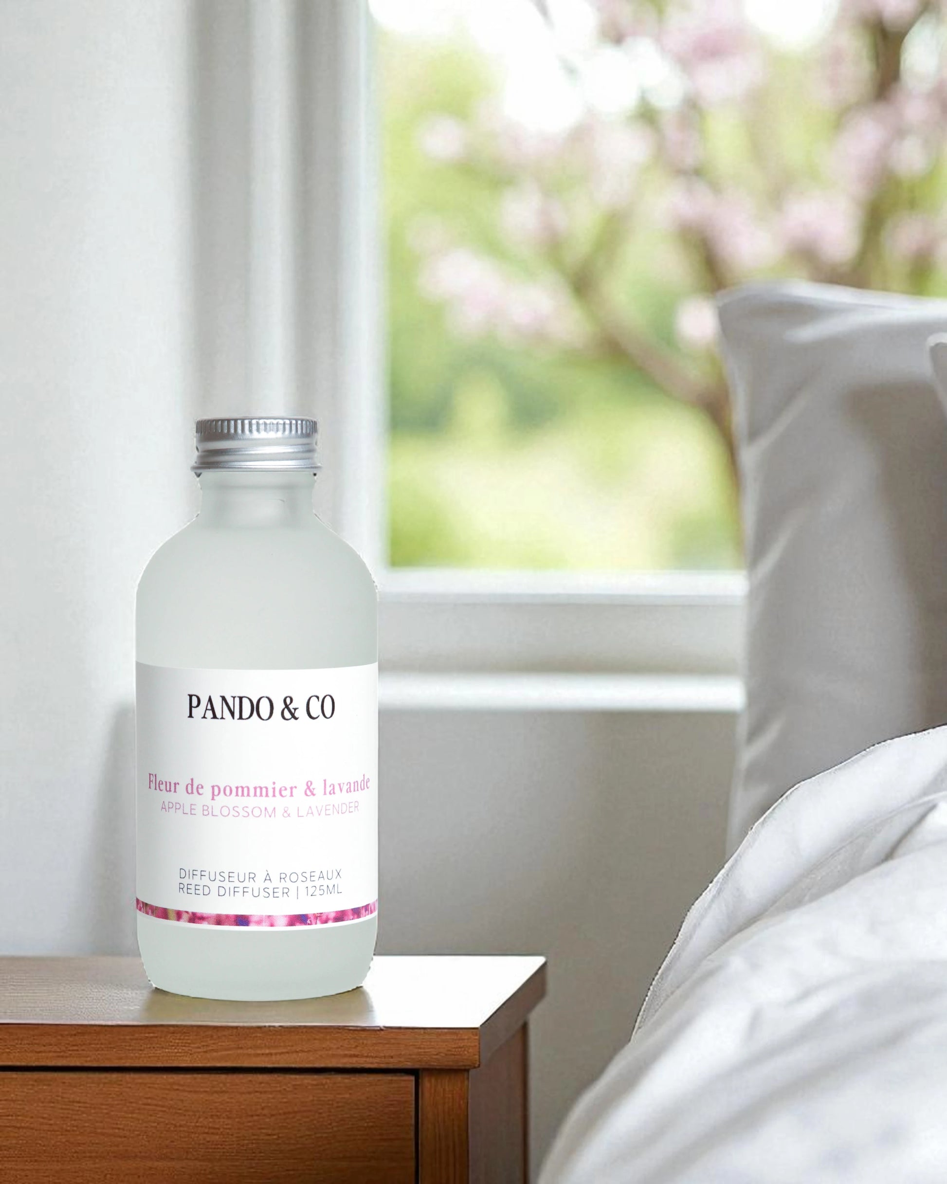 DIFFUSEUR À ROSEAUX | FLEUR DE POMMIER & LAVANDE - PANDO & CO