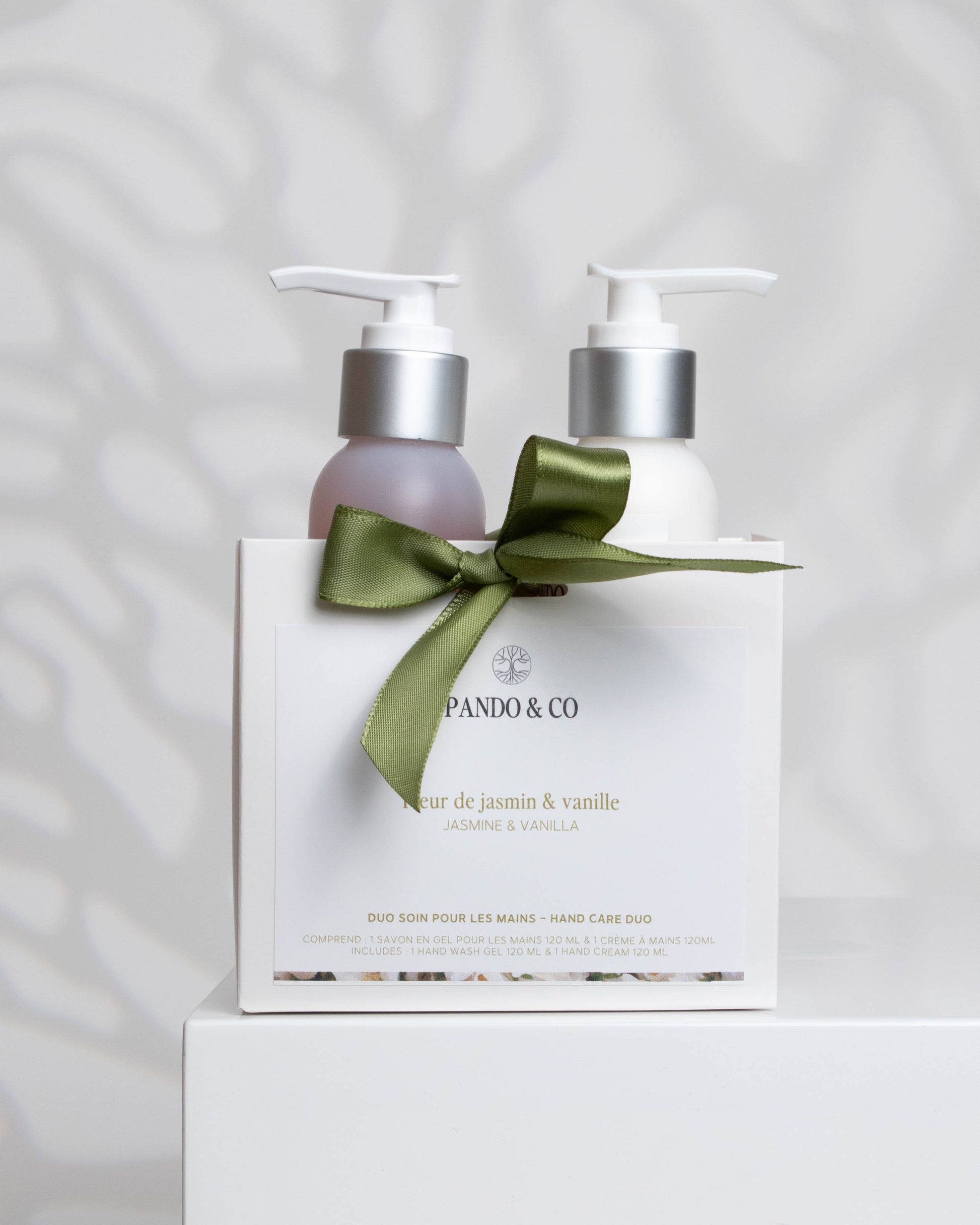 duo-savon-et-creme-a-mains-fleur-de-jasmin-et-vanille-pando-et-co