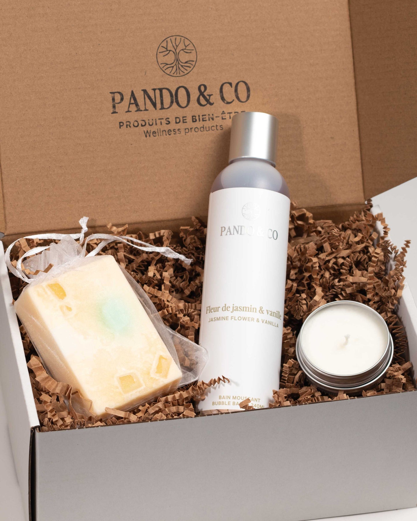 BOÏTE CADEAU - L'ENSEMBLE PARFAIT - FLEUR DE JASMIN & VANILLE | PANDO & CO