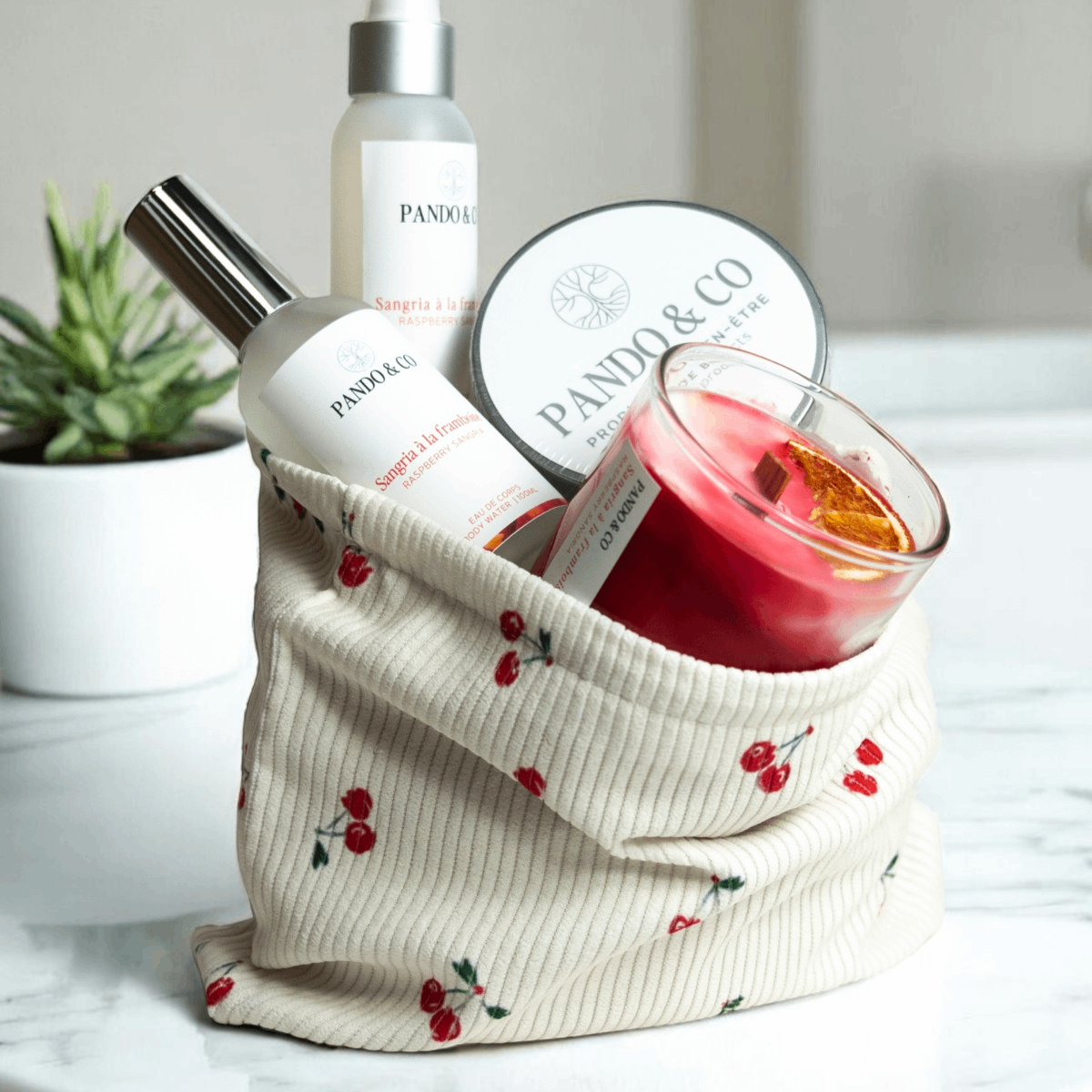 pochette-a-maquillage-mystere